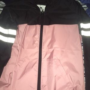 windbreaker